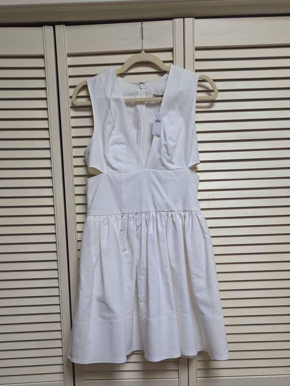 Banana Republic White Sleeveless V-Neck Cutout Mini Dress